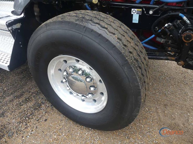 2019-kenworth-t880-image-15