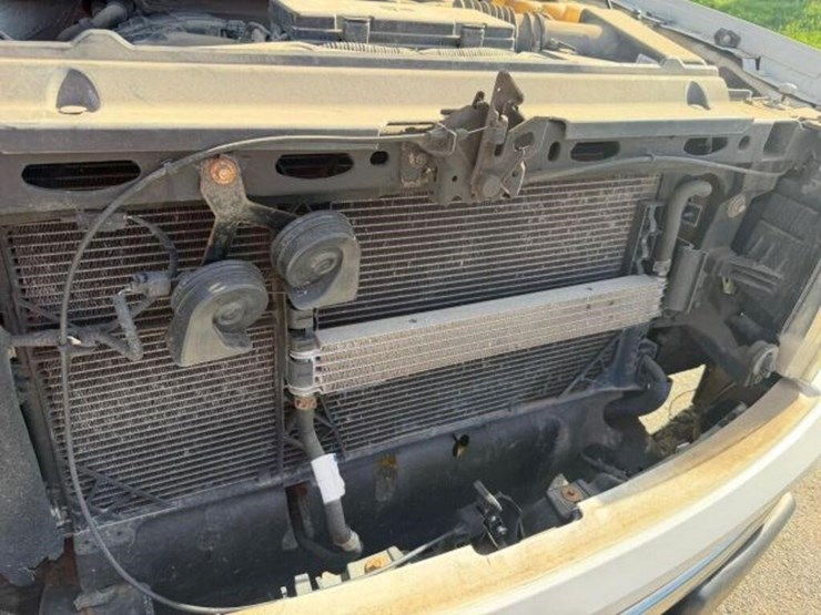 2014-ford-f150-xlt-image-22