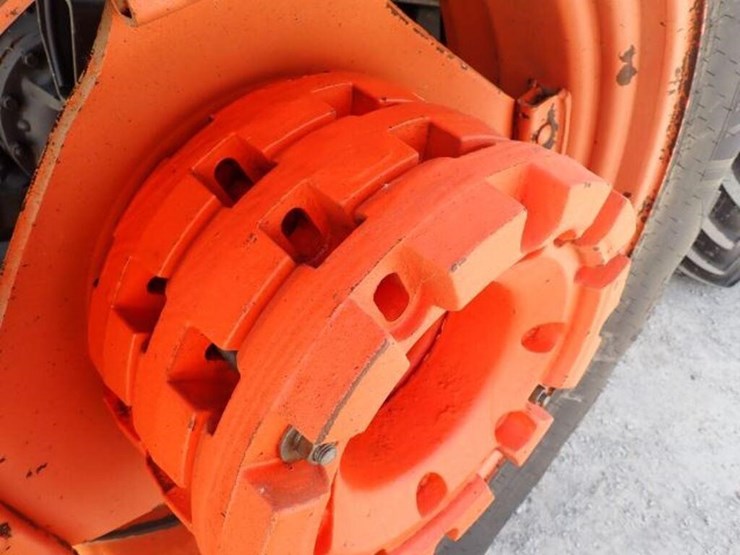 2009-kubota-m135x-image-76