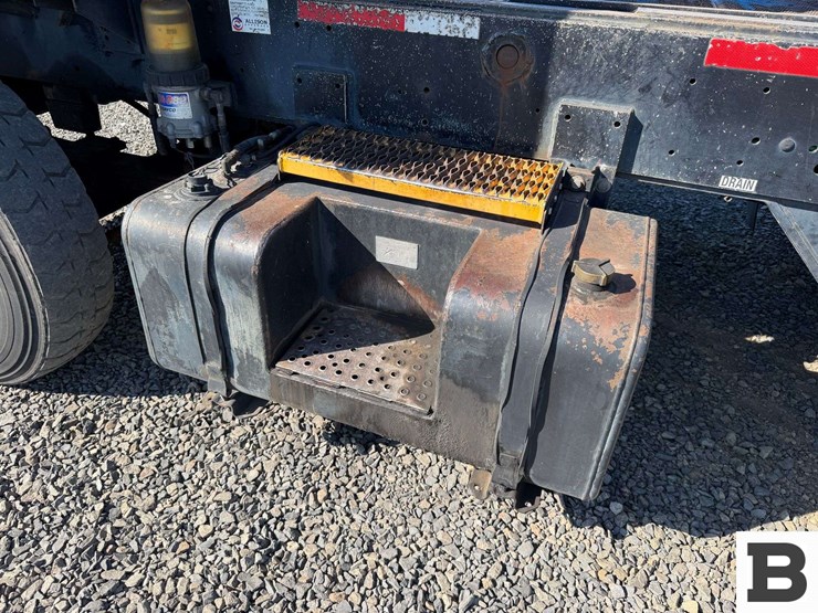 2012-capacity-tj5000-image-14