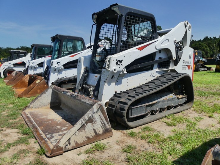 2023-bobcat-t770-image-1