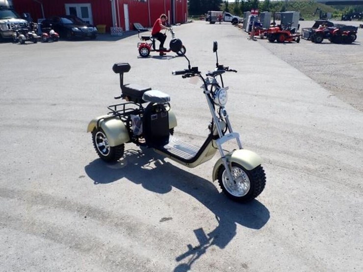 2024-shansu-youpi-60v-electric-tricycle-r36cp3010r-image-3