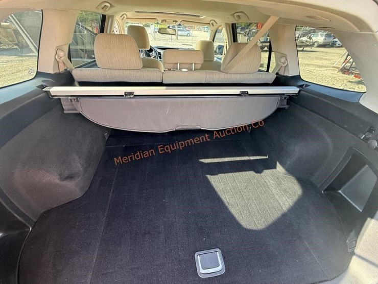 2013-subaru-outback-image-27