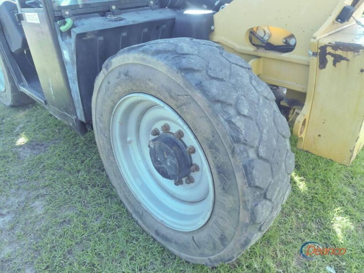 2015-caterpillar-tl642c-image-4