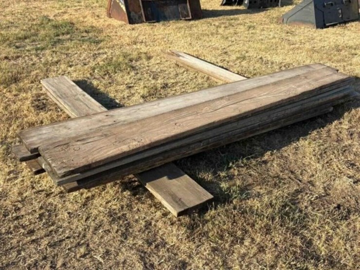 12---10'x11"-wood-planks-"trailer-decking"-image-1