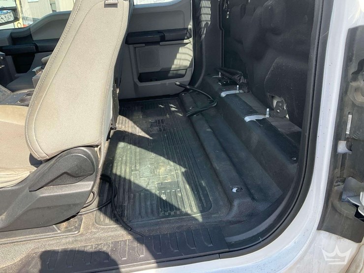 2019-ford-f350-image-21