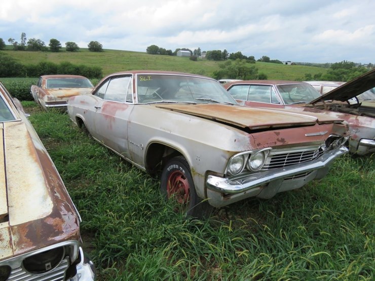 1965-chevrolet-impala-2dr-ht-image-3