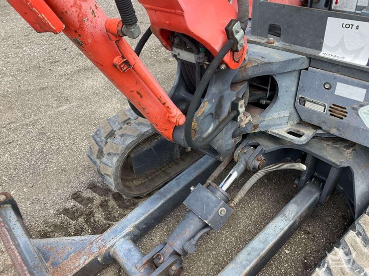 2013-kubota-kx91-3s2-image-15