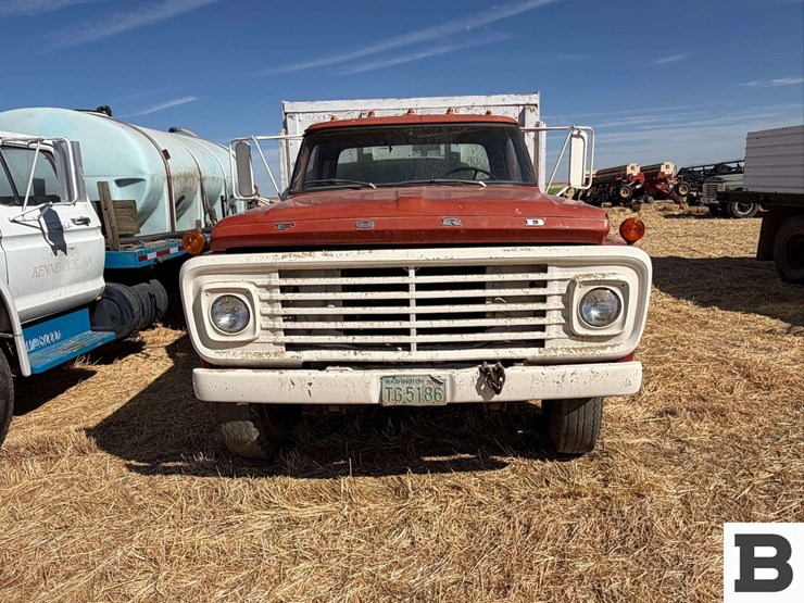1971-ford-f700-image-7