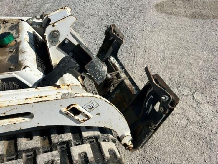 2019-bobcat-mt85-image-24