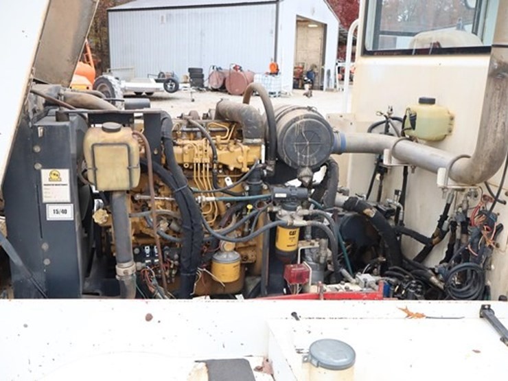 2011-roadtec-fb85-image-16
