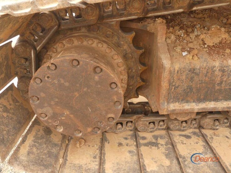 deere-250-p-tier-image-6