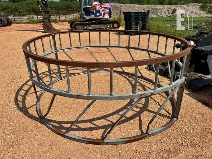 hay-ring-7948-image-1