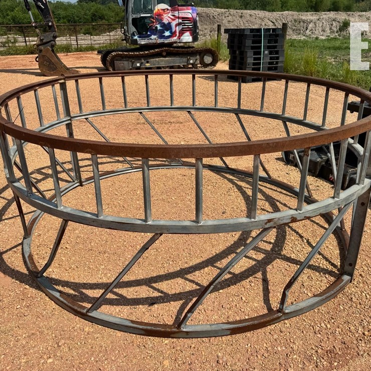 HAY RING 7948