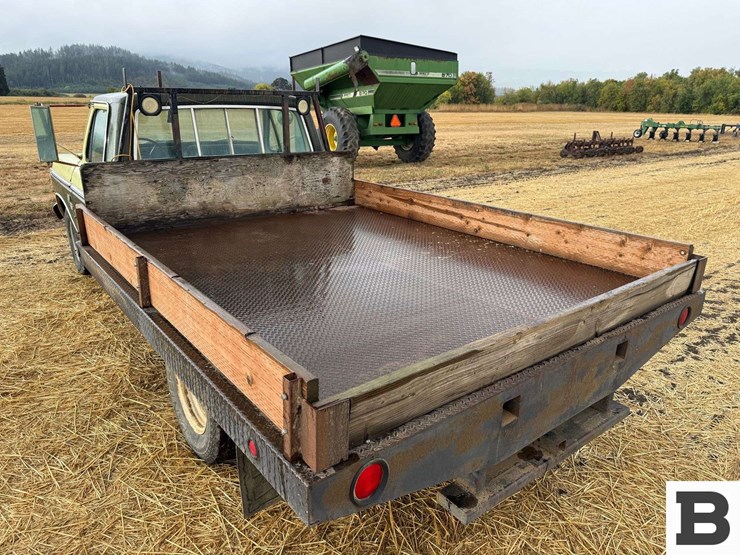 1976-ford-f350-image-24