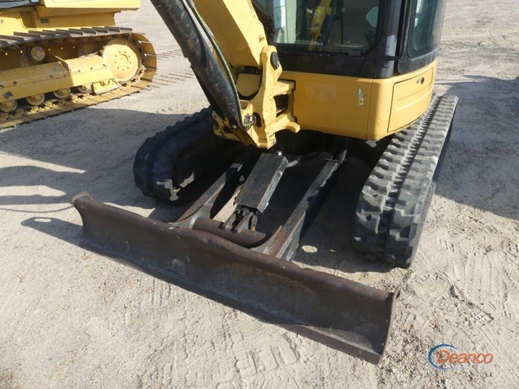 2012-caterpillar-303-image-6