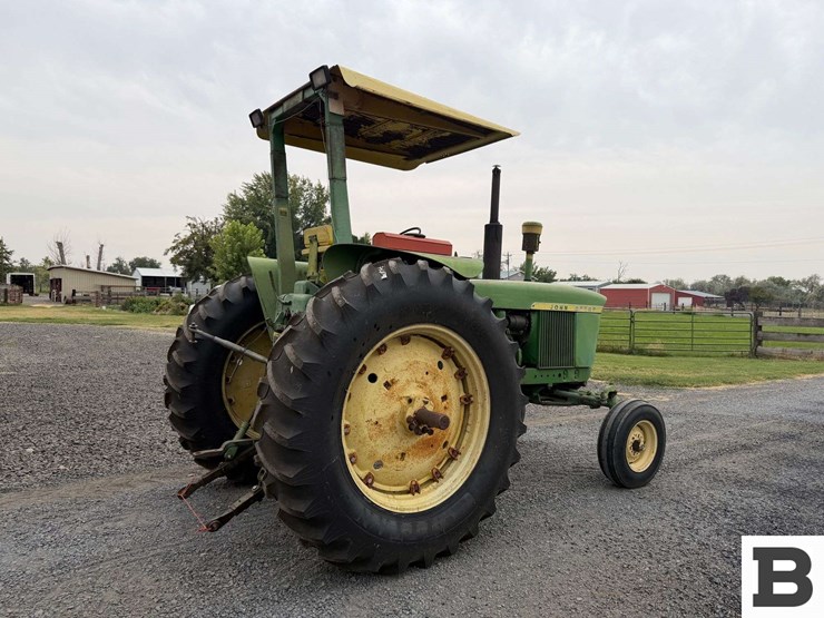 john-deere-3010-image-6