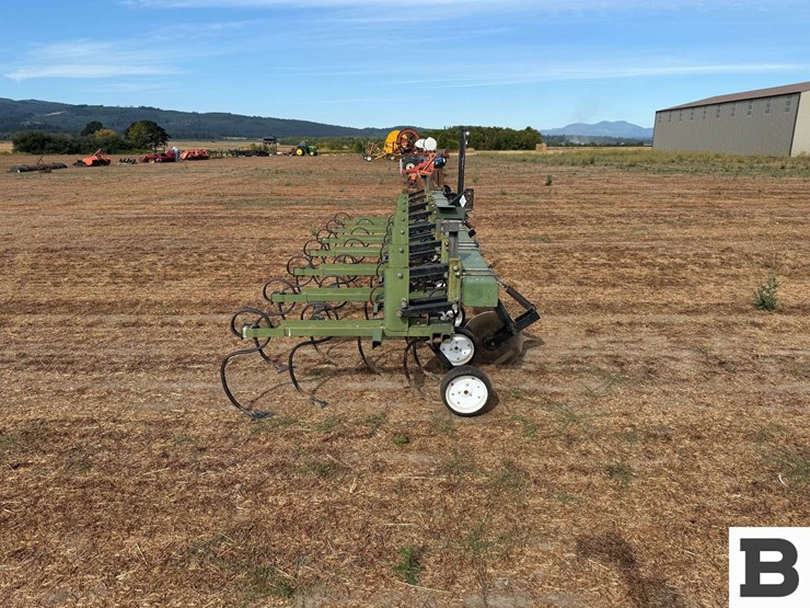 lorenz-row-crop-cultivator-16'-image-6
