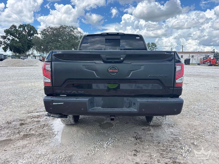 2021-nissan-titan-image-28