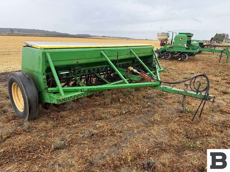 john-deere-8350-image-7