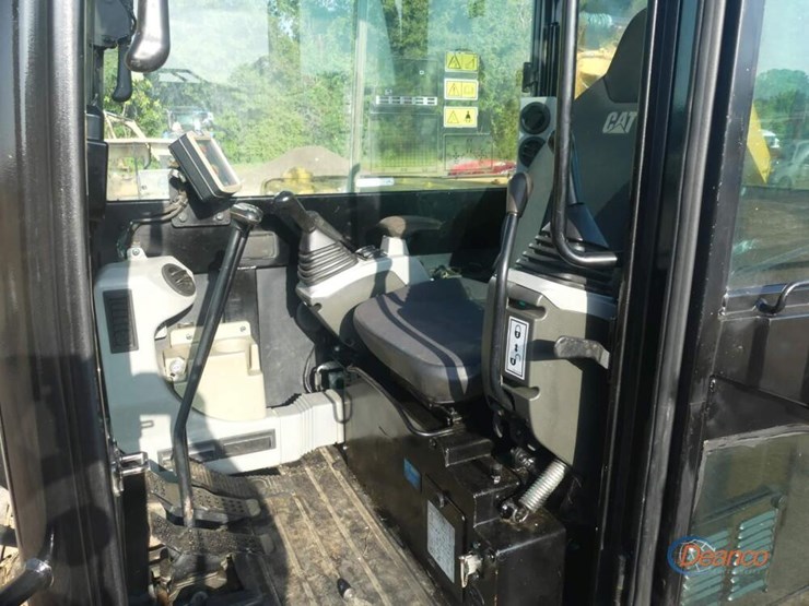 2021-caterpillar-305.5e2-image-9