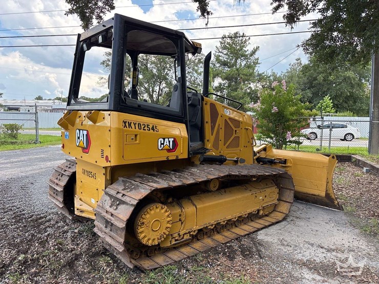 2022-caterpillar-d3-image-3