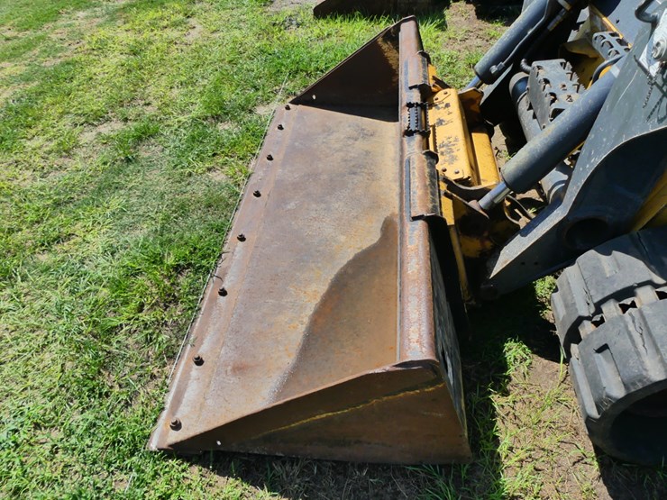 2023-deere-333g-image-10