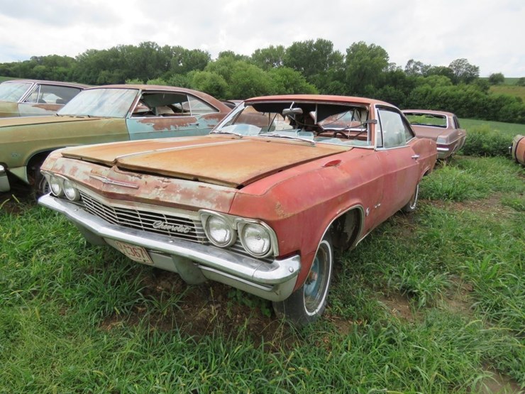 1965-chevrolet-impala-2dr-ht-image-2