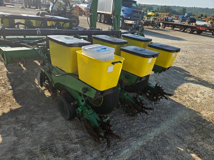 john-deere-1770-image-73