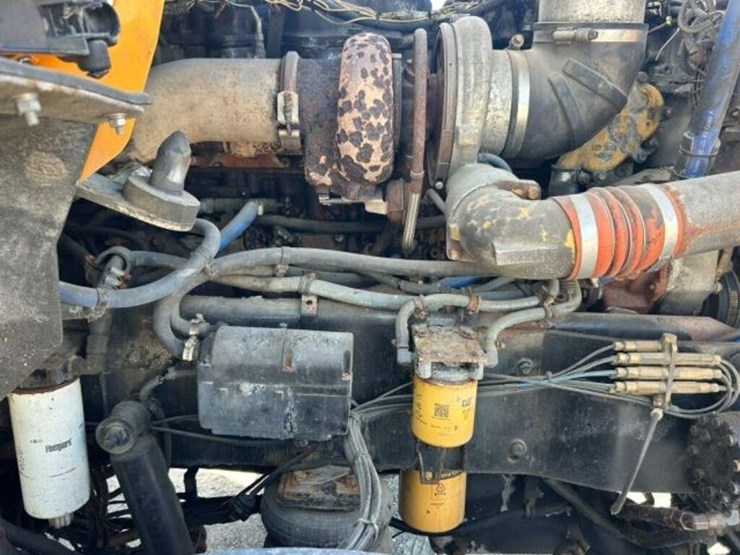 2001-kenworth-t800-image-47