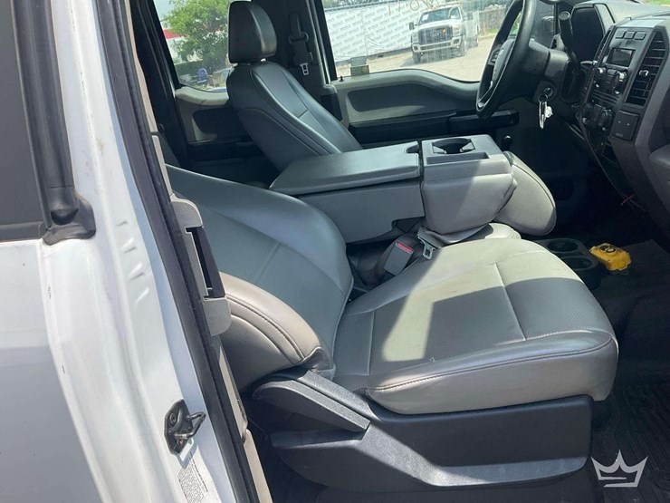 2017-ford-f350-image-30