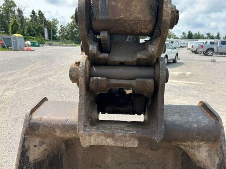 2007-hitachi-zx225us-lc-image-58