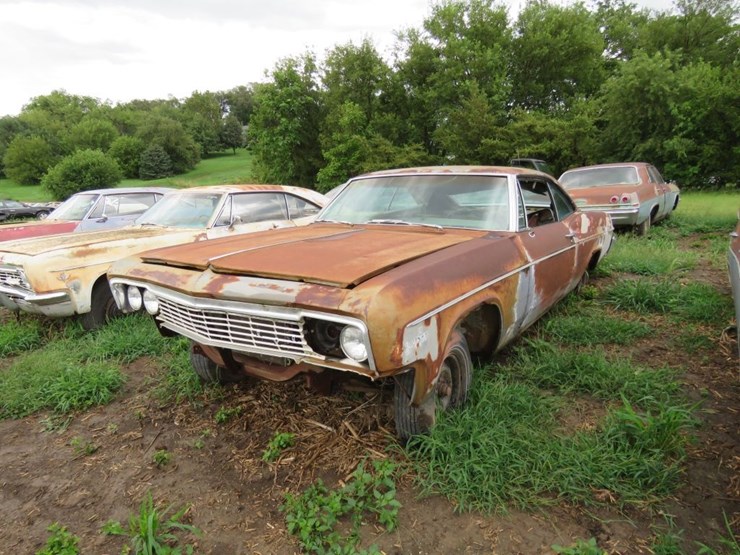 1966-chevrolet-impala-2dr-ht-ss-image-1