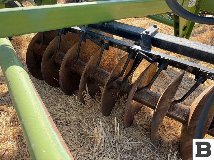 john-deere-twin-offset-disc-image-44