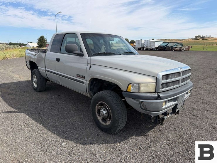 2001-dodge-ram-2500-image-7