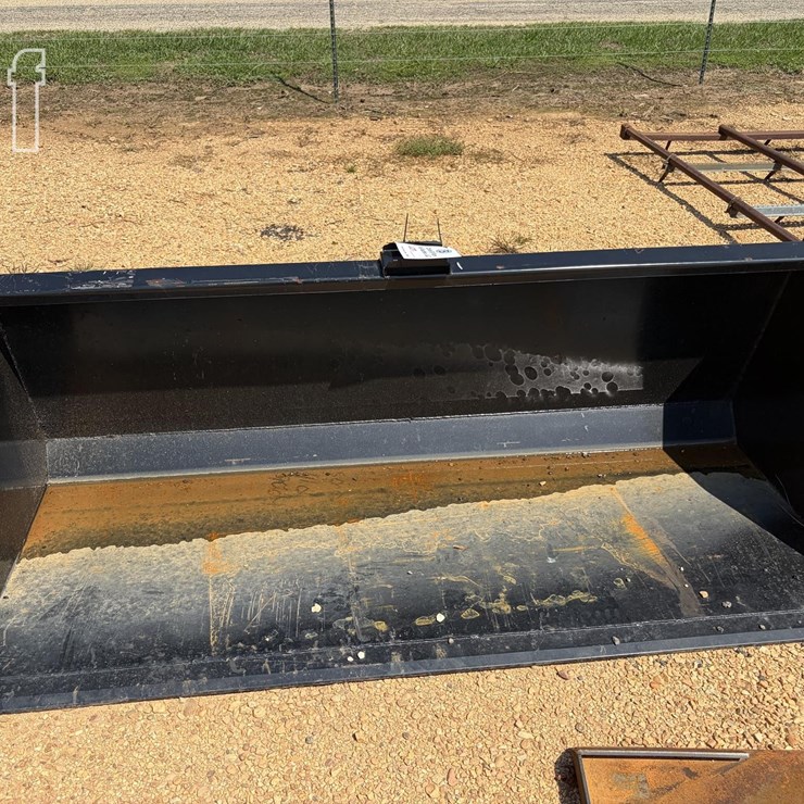 LITTER BUCKET 84"