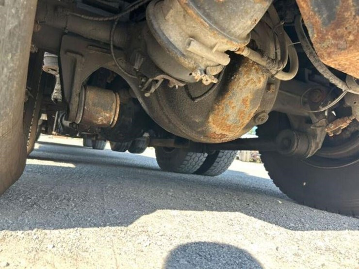 2001-kenworth-t800-image-135