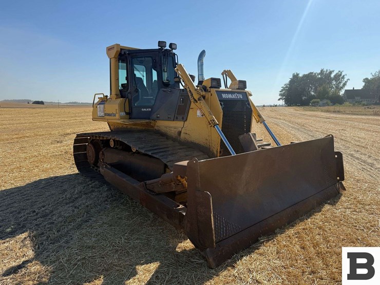 2006-komatsu-d65px-15e0-image-7