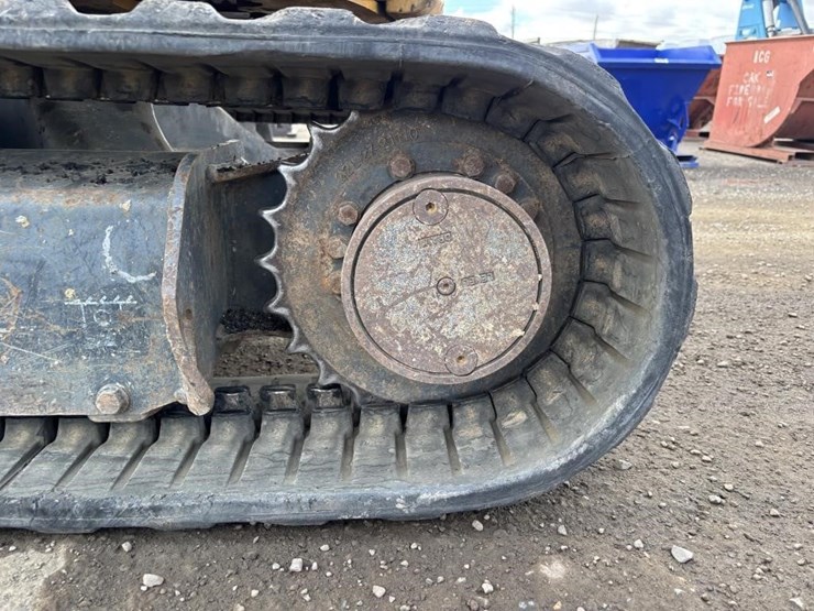 deere-27d-image-23