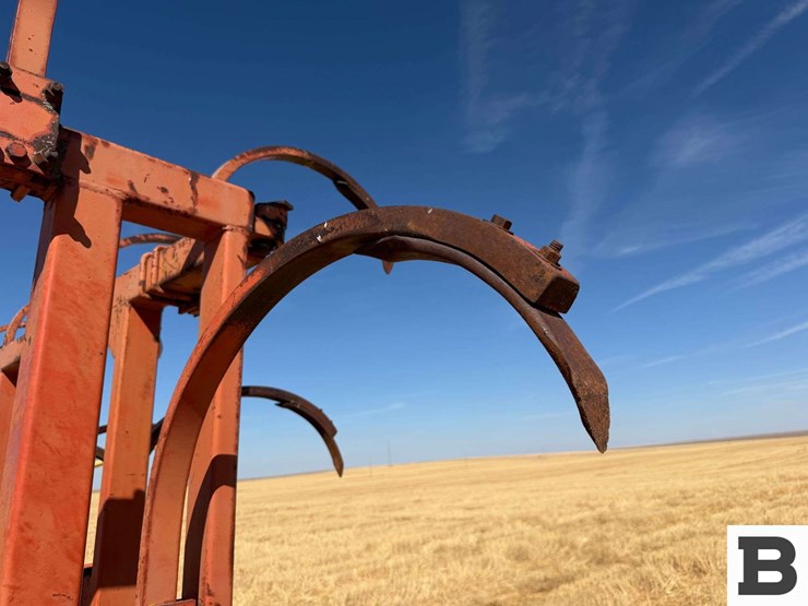 allis-chalmer-800-chisel-plow-image-20