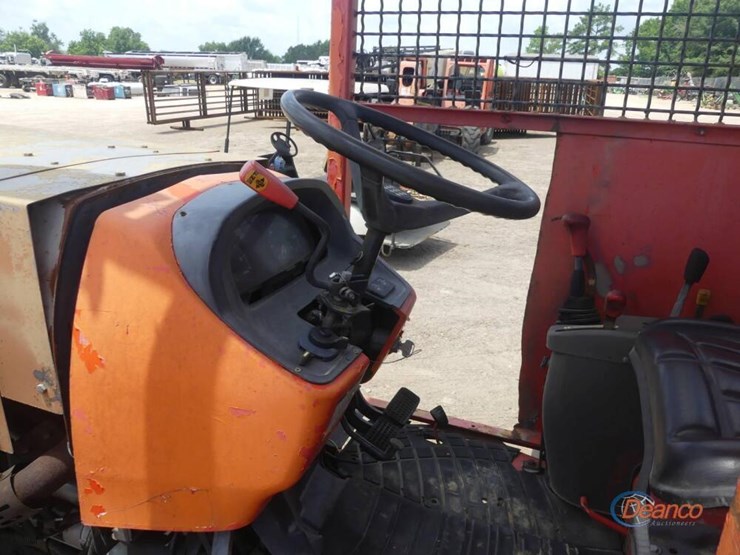 kubota-m8540d-image-11