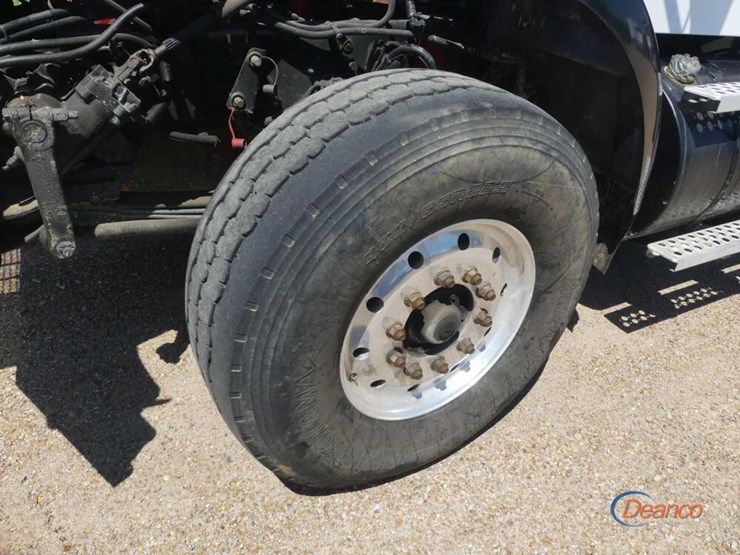 2009-kenworth-t800-image-14