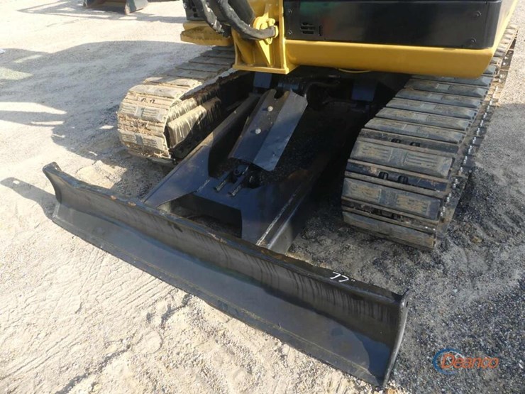 2021-caterpillar-305.5e2-image-6