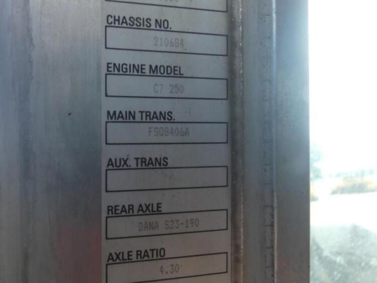 2007-kenworth-t300-image-21
