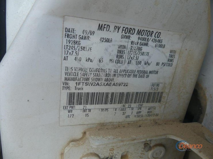 2010-ford-f250-image-11