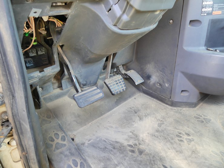 2014-mack-600-image-16