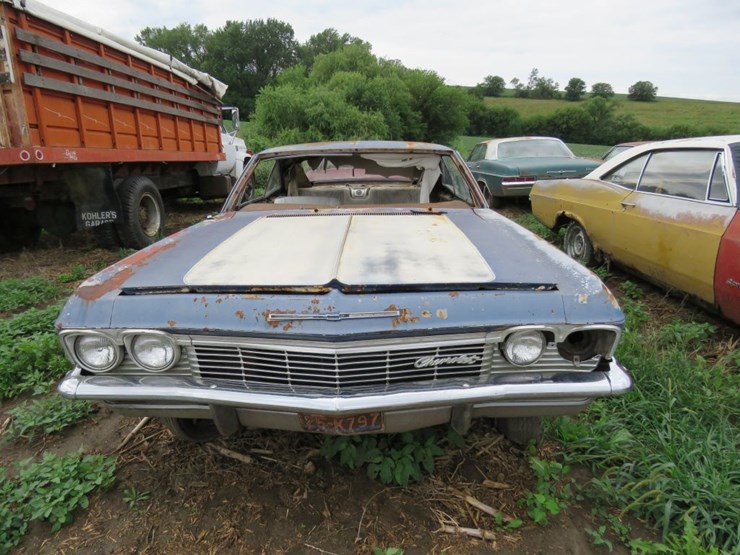 1965-chevrolet-impala-2dr-ht-image-2