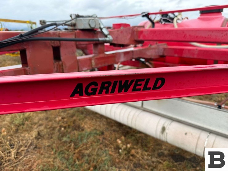 agriweld-ww-30-pull-type-weed-wiper-30'-image-11