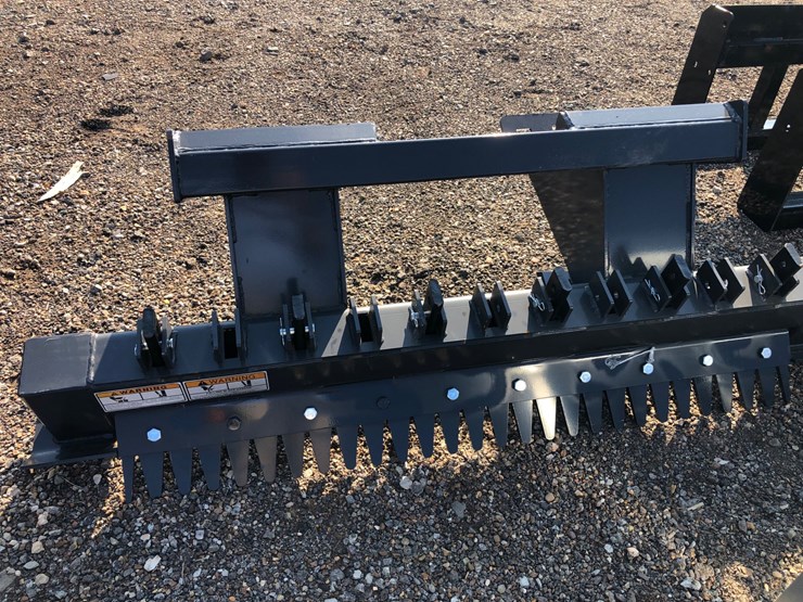 #37-•-72”-skid-steer-ripper-image-2