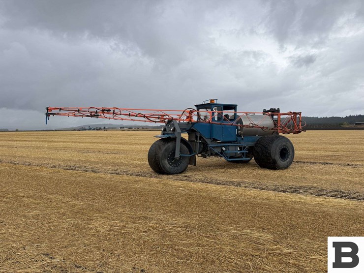 custom-sprayer-buggy-image-2